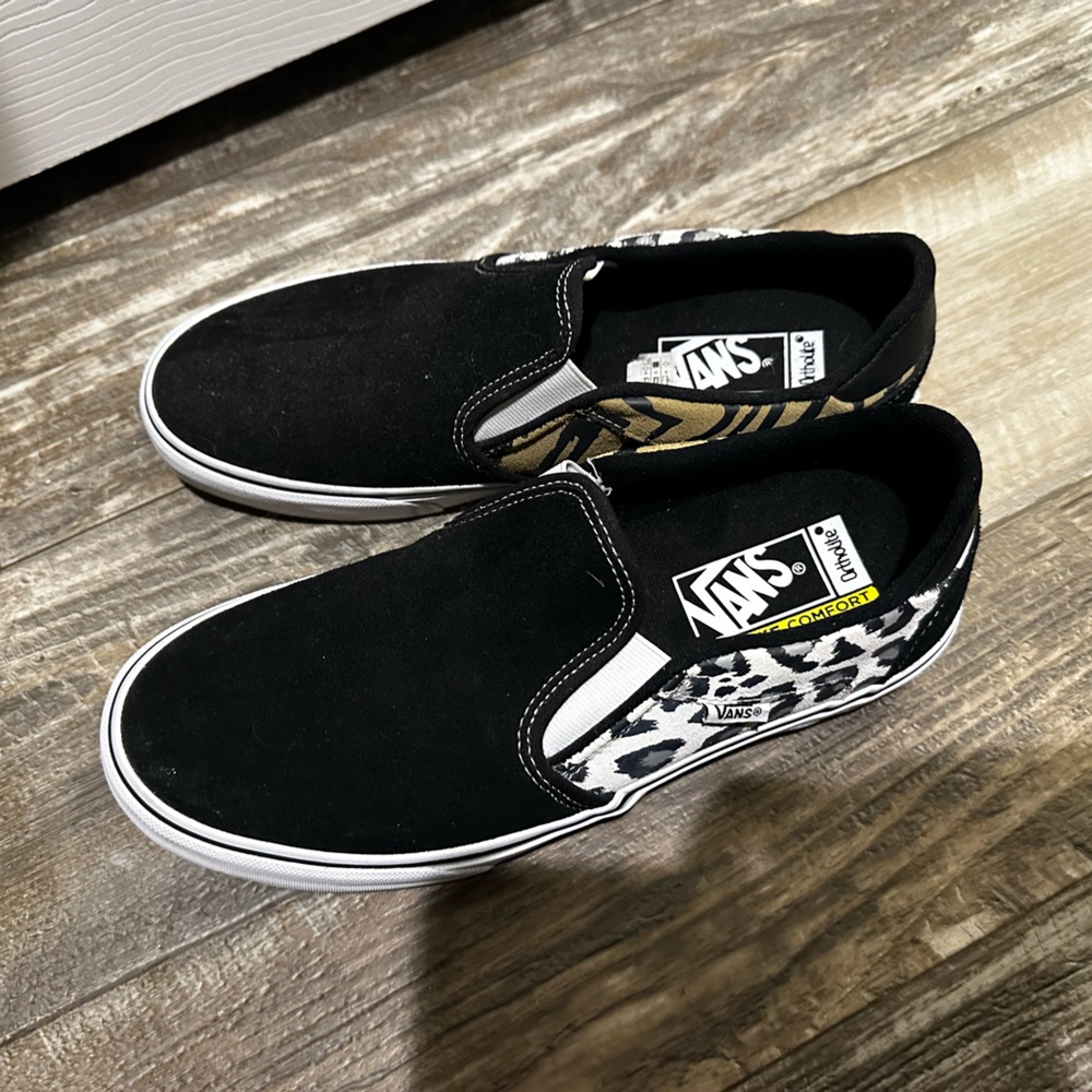 Vans never worn
